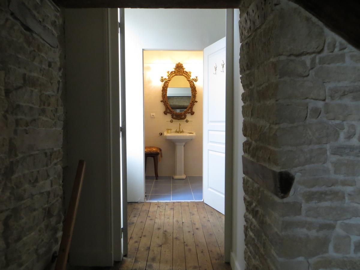 Le Bailli De Montsaugeon Acomodação com café da manhã Quarto foto